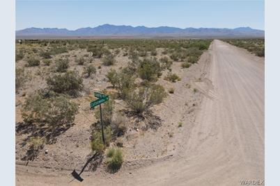 Lot 77 W Cottonwood Road, Dolan Springs, AZ 86441 - Photo 1