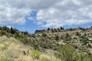 6 5 S Lazy Y U Ln, Kingman, AZ 86401 - Photo 1