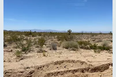 000 Alamo Road, Yucca, AZ 86438 - Photo 1