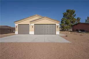 7893 E Mesa Vista Dr, Kingman, AZ 86401 - Photo 1