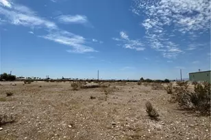 1548 E Courtney Pl, Fort Mohave, AZ 86426 - Photo 1