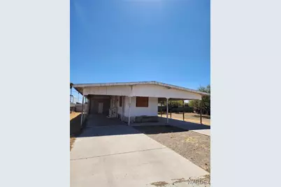 920 Swan Drive, Bullhead City, AZ 86442 - Photo 1