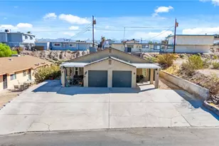 1584 Turquoise Rd, Bullhead City, AZ 86442 - Photo 1