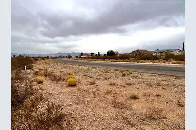 9136 N Concho Drive, Kingman, AZ 86401 - Photo 1