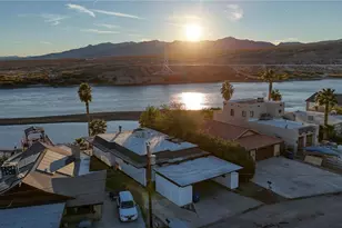 2053 Whitewater Dr, Bullhead City, AZ 86442 - Photo 1