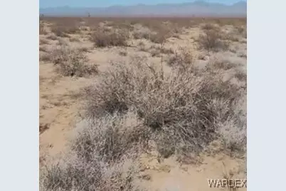 Lot 2115 E Mesquite Drive, Yucca, AZ 86438 - Photo 1