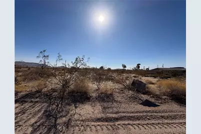 2936 W McConnico Road, Golden Valley, AZ 86413 - Photo 1