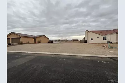 6066 S Bella Vista Drive, Fort Mohave, AZ 86426 - Photo 1