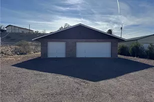 1481 Plata Dr, Bullhead City, AZ 86442 - Photo 1