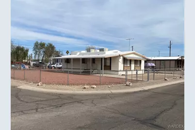 975 Surf Spray Drive, Bullhead City, AZ 86442 - Photo 1