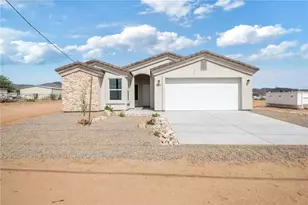 3284 N Hano Rd, Golden Valley, AZ 86413 - Photo 1