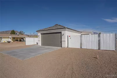 2395 E Devlin Avenue, Kingman, AZ 86409 - Photo 1