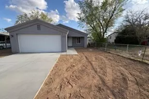 3182 E McVicar Ave, Kingman, AZ 86409 - Photo 1