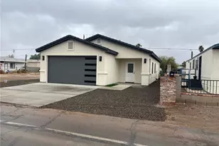 304 Marina Blvd, Bullhead City, AZ 86442 - Photo 1