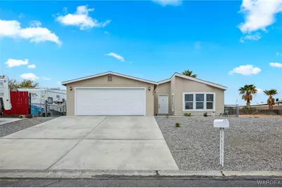 896 Holly Street, Bullhead City, AZ 86442 - Photo 1