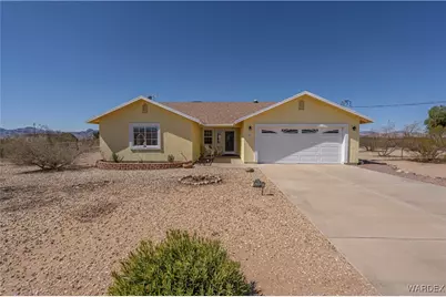 473 S Lochiel Road, Golden Valley, AZ 86413 - Photo 1