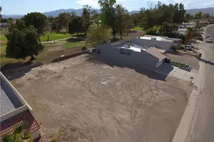 2639 Country Club Dr, Bullhead City, AZ 86442 - Photo 1