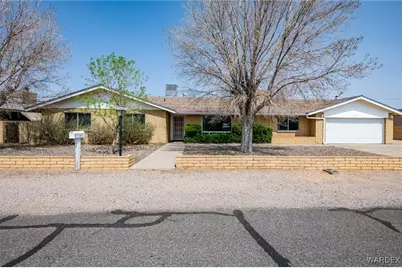 1833 Miami Avenue, Kingman, AZ 86401 - Photo 1