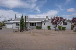 415 Jackson St, Kingman, AZ 86401 - Photo 1