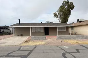 2128 Whitewater Dr, Bullhead City, AZ 86442 - Photo 1