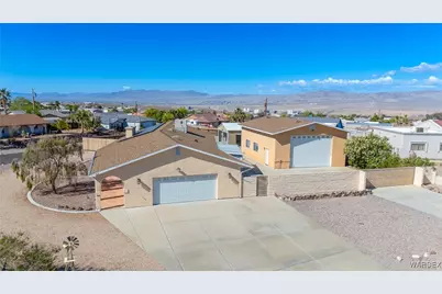 915 Yucca Street, Bullhead City, AZ 86429 - Photo 1