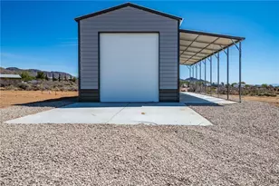 3592 N Bouse Rd, Golden Valley, AZ 86413 - Photo 1