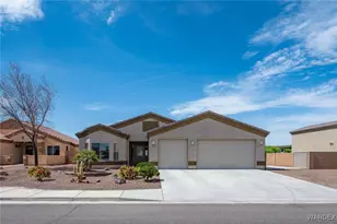 2713 Discovery Rd, Bullhead City, AZ 86442 - Photo 1