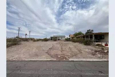 992 Riverfront Drive, Bullhead City, AZ 86442 - Photo 1