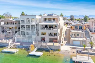 2412 Castle Rock Cir, Bullhead City, AZ 86442 - Photo 1