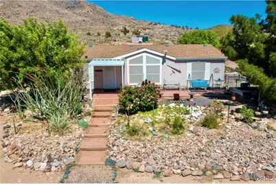 1872 S Trails End Drive, Kingman, AZ 86401 - Photo 1