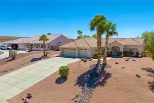 2862 Cresthill Dr Dr, Bullhead City, AZ 86442 - Photo 1