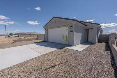 2732 Sage Street, Kingman, AZ 86401 - Photo 1