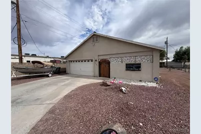 1481 E Topaz Circle Circle #2, Fort Mohave, AZ 86426 - Photo 1
