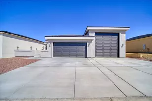 6081 S Greenhorn Dr, Fort Mohave, AZ 86426 - Photo 1