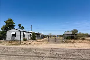 3589 E Robin Ln, Kingman, AZ 86409 - Photo 1