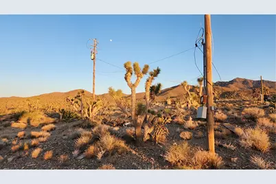 18209 N Silver Lode Drive, Dolan Springs, AZ 86441 - Photo 1