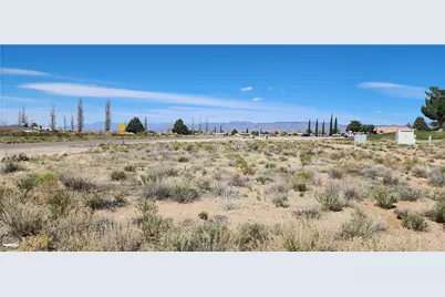 9658 N Concho Drive, Kingman, AZ 86401 - Photo 1