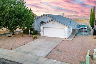 5124 College Trails Dr, Kingman, AZ 86409 - Photo 1