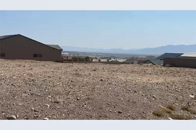 815 Park Hill Ave, Bullhead City, AZ 86429 - Photo 1