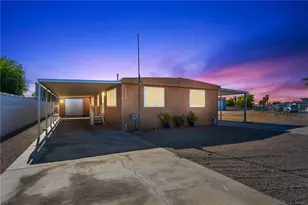 2262 W Riverview Cir, Bullhead City, AZ 86442 - Photo 1