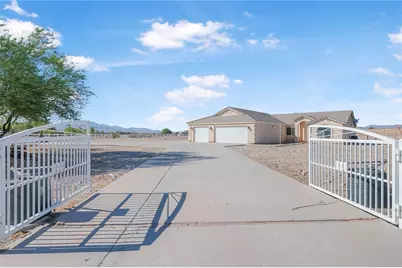 1325 E Gardena Road, Fort Mohave, AZ 86426 - Photo 1