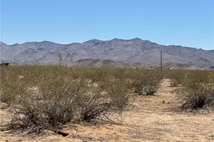 306-34-010D S Adobe Rd, Golden Valley, AZ 86413 - Photo 1