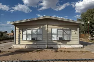 733 River Gardens Dr, Bullhead City, AZ 86442 - Photo 1