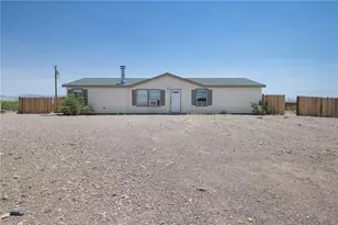 3692 N Egar Rd, Golden Valley, AZ 86413 - Photo 1