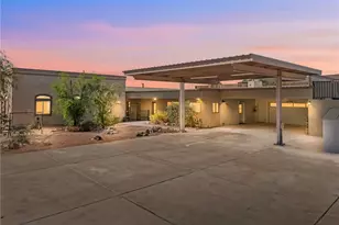 1328 Hummingbird Pl, Bullhead City, AZ 86442 - Photo 1