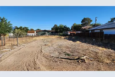 3158 E Suffock Avenue, Kingman, AZ 86409 - Photo 1