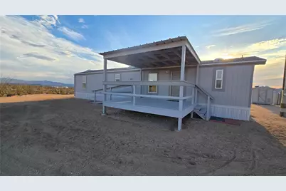 14355 S Angell Road, Yucca, AZ 86438 - Photo 1