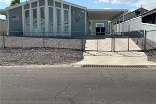 604 Citrus St, Bullhead City, AZ 86442 - Photo 1