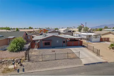 970 Glen Drive, Bullhead City, AZ 86442 - Photo 1