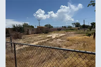 3940 E Shaeffer Avenue, Kingman, AZ 86409 - Photo 1